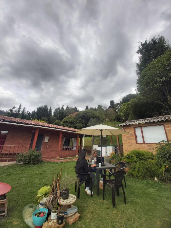 Campina Suiza Ξενοδοχείο Tabio Εξωτερικό φωτογραφία
